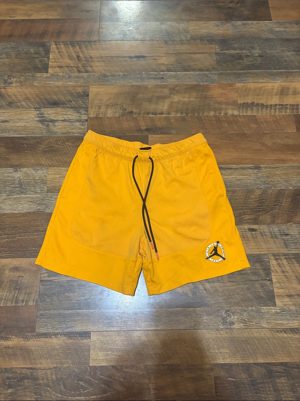 Nike Air Jordan Flight MVP Mesh Basketball Shorts Sundial DX9722-717 Mens M